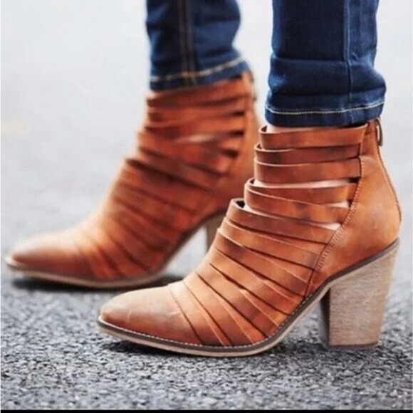 Free People Hybird Suede Leather Caramel Brown Strappy Ankle Bootie 38 US 7